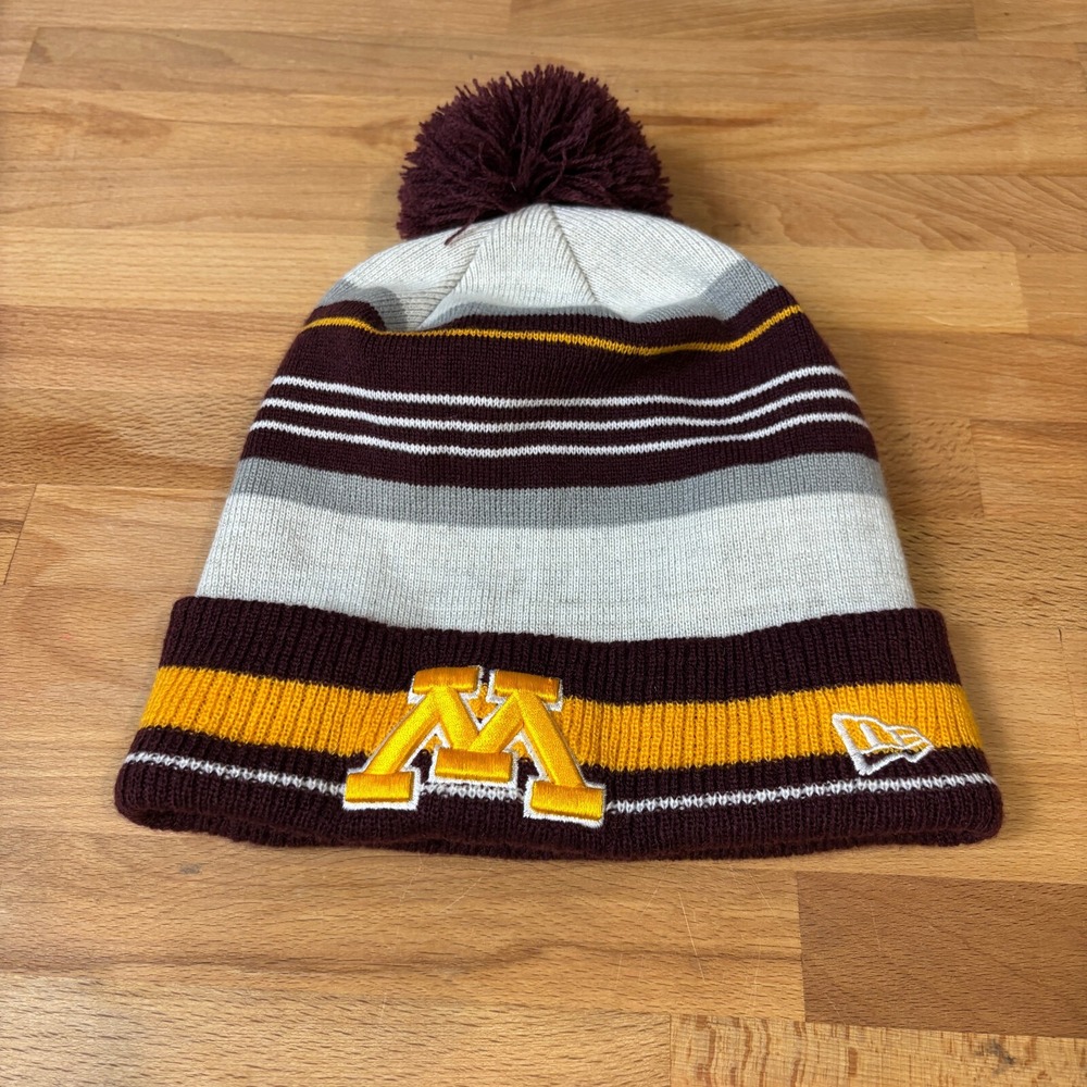 Minnesota Golden Gophers Hat Adult Maroon Beanie Knit Winter Lined New Era